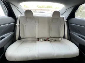 Hyundai Elantra / Avante 2023