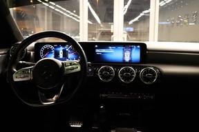 Mercedes-Benz A-Class 200 2021