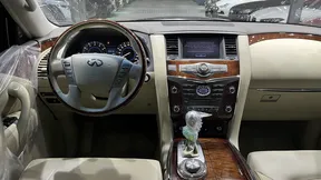 Infiniti QX80 2015