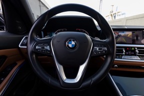 BMW 3 Series 330 2019