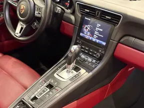 Porsche 911 Carrera GTS 2019