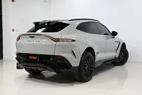Aston Martin DBX 2023