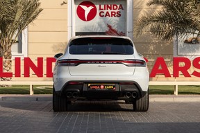 Porsche Macan 2025