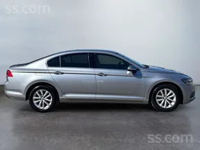 Volkswagen Passat 2021