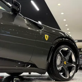 Ferrari Purosangue 2025