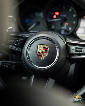 Porsche Macan 2024