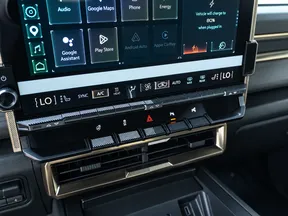GMC Hummer EV 2024