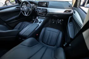 BMW 5 Series 520 2020