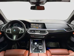 BMW X5 M50 2022
