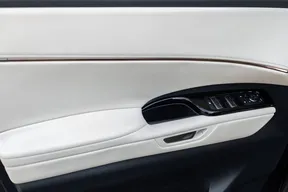 Lexus LM 350h 2024