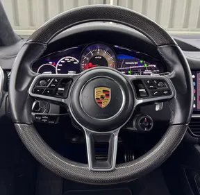 Porsche Cayenne GTS 2023