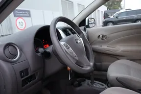 Nissan Sunny 2023
