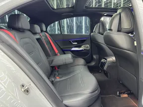 Mercedes-Benz E-Class 53 AMG 2025