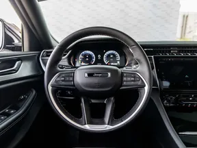 Jeep Grand Cherokee 2024