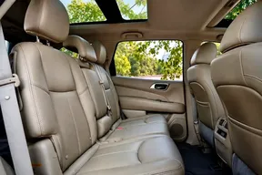 Nissan Pathfinder 2014