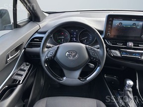 Toyota C-HR 2021