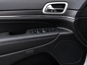 Jeep Grand Cherokee 2021