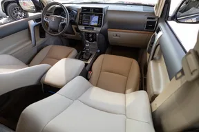 Toyota Land Cruiser Prado 2023