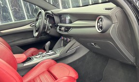 Alfa Romeo Stelvio 2024