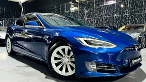Tesla Model S 2019