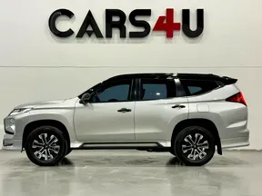 Mitsubishi Pajero Sport / Montero Sport / Shogun Sport 2023