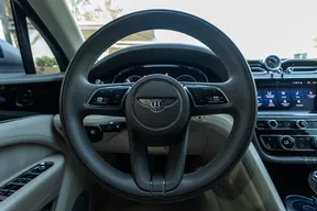 Bentley Bentayga 2022