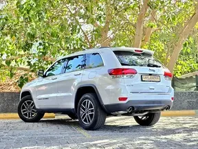 Jeep Grand Cherokee 2021
