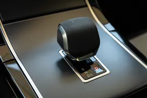 Land Rover Range Rover Velar 2024