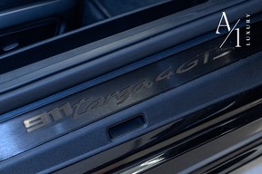 Porsche 911 Targa 4 GTS 2025