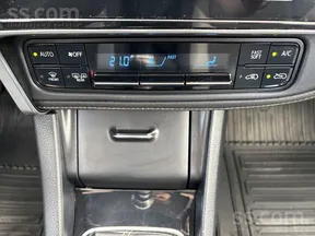 Toyota Auris 2016