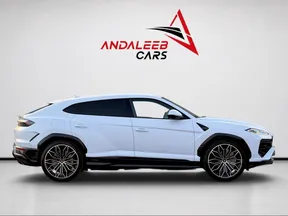 Lamborghini Urus 2025
