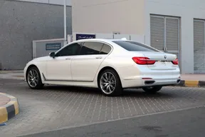 BMW 7 Series 730 2019