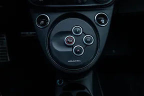 Abarth 695 2024