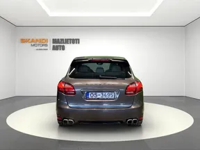 Porsche Cayenne 2013