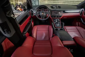 Porsche Cayenne 2022