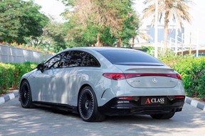 Mercedes-Benz EQE AMG 43 2023