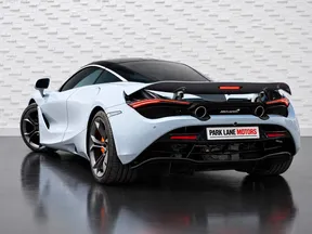 McLaren 720S 2022