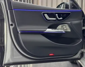 Mercedes-Benz E-Class 53 AMG 2025