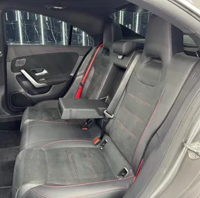 Mercedes-Benz CLA 35 AMG 2021