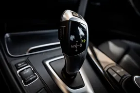 BMW 3 Series 318 2018