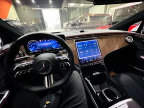 Mercedes-Benz EQE 2023