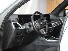 BMW X7 M60 2024