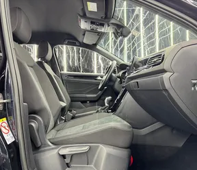 Volkswagen T-Roc 2024