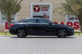 Mercedes-Benz A-Class 200 2023