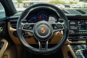 Porsche Macan 2021