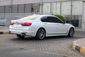 BMW 7 Series 730 2019