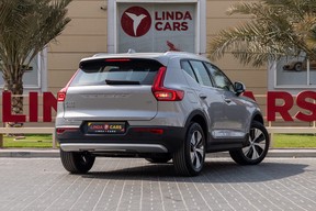 Volvo XC40 2024