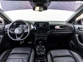 Volkswagen T-Roc 2023