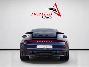 Porsche 911 Carrera 2024