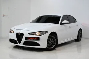 Alfa Romeo Giulia 2022